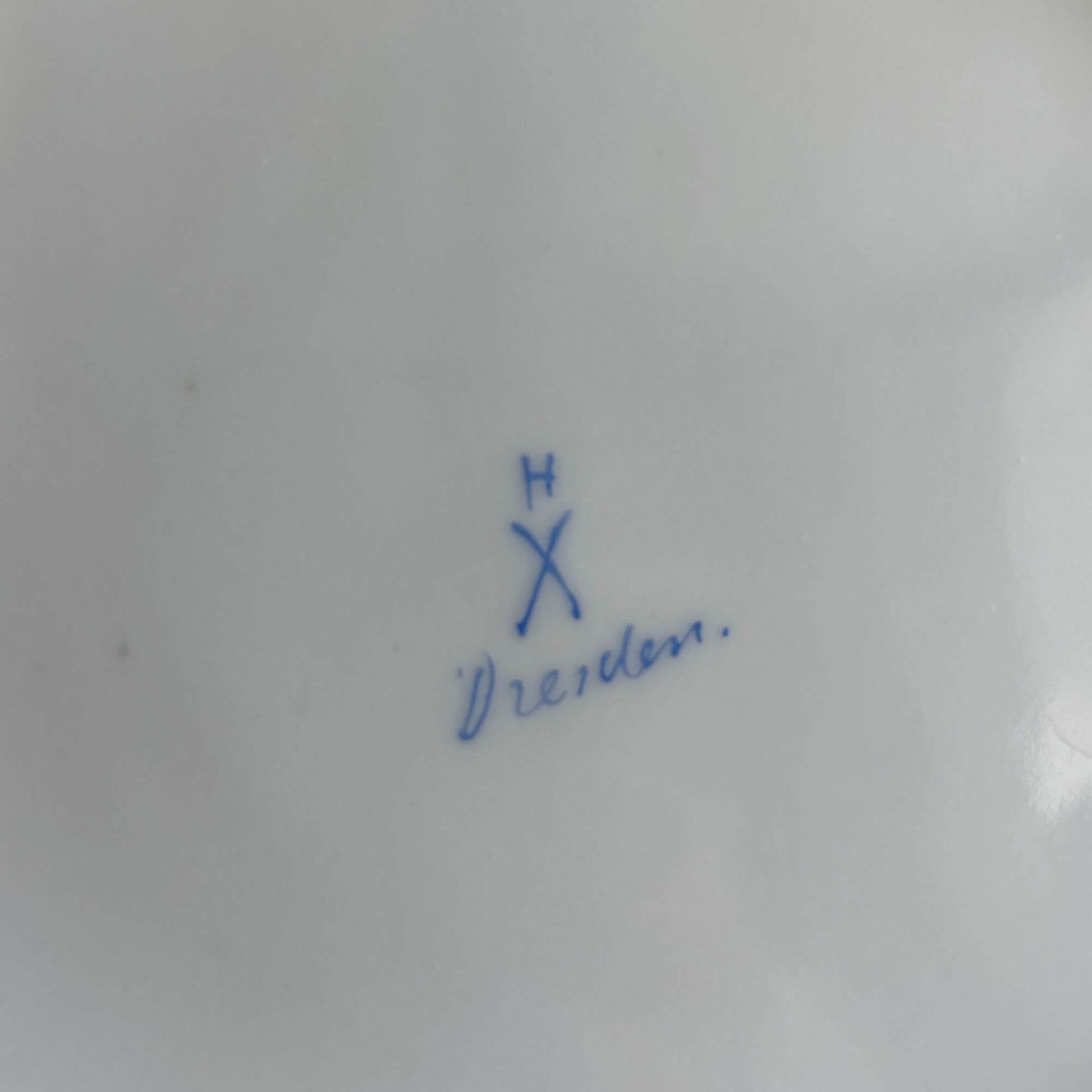 Vintage Dresden Plates Hand-Painted Flowers Scalloped Edge image 2