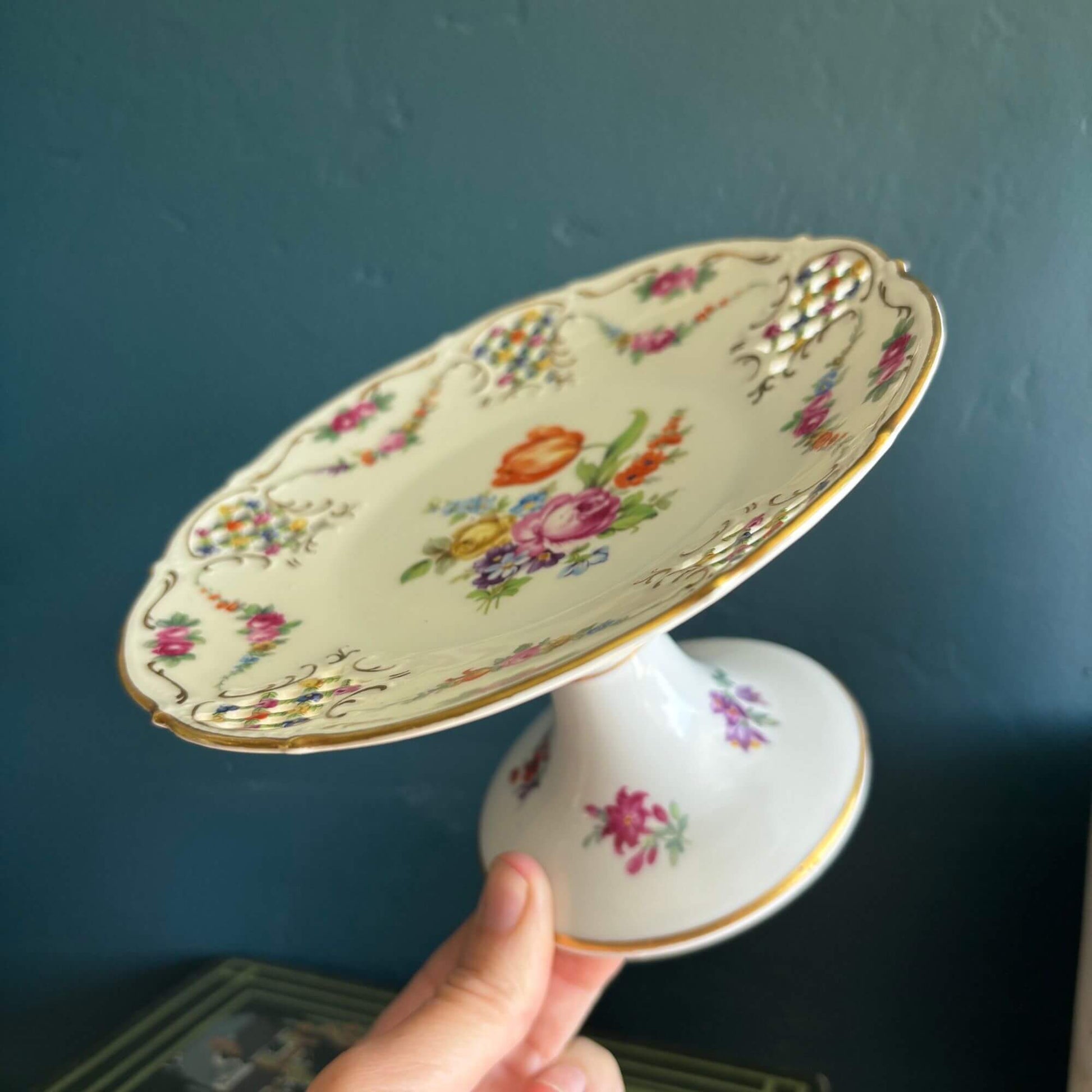 Early Dresden Schumann Reticulated Pedestal Compote Cake Plate image 3