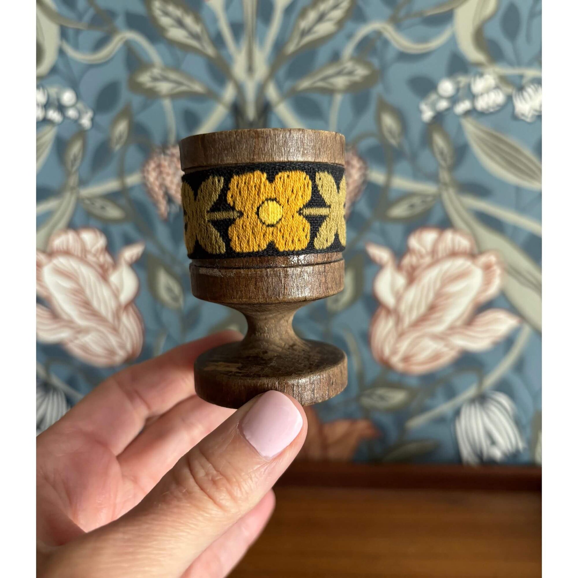 Vintage Tiroler Webkunst Austrian Wooden Egg Cup Holders Set of 4 image 3