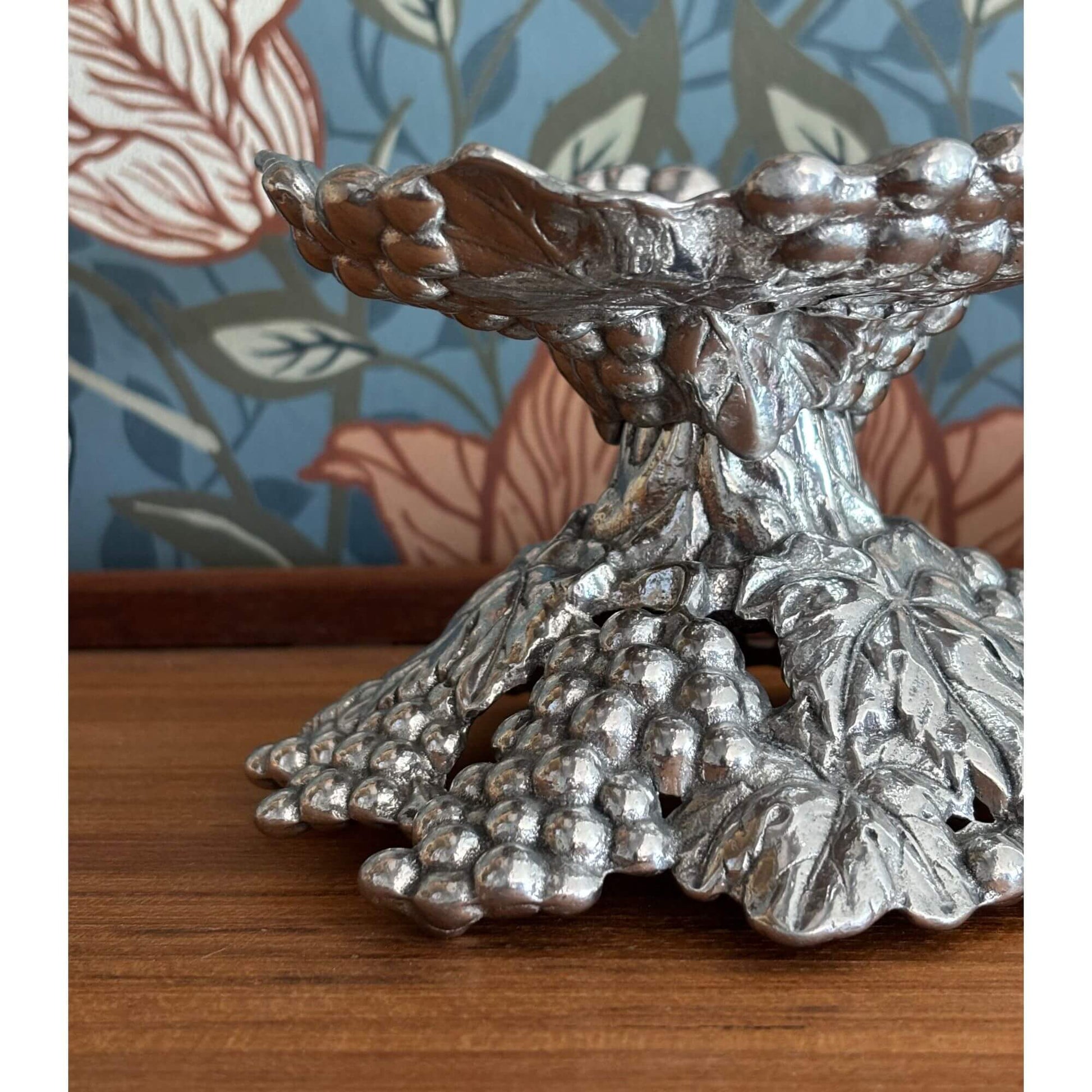 Beautiful Vintage Arthur Court Grapevine Pedestal Compote image 1