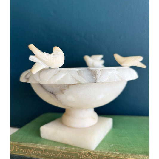 Alabaster Bird Bath w/ All Four Birds Italian image 0