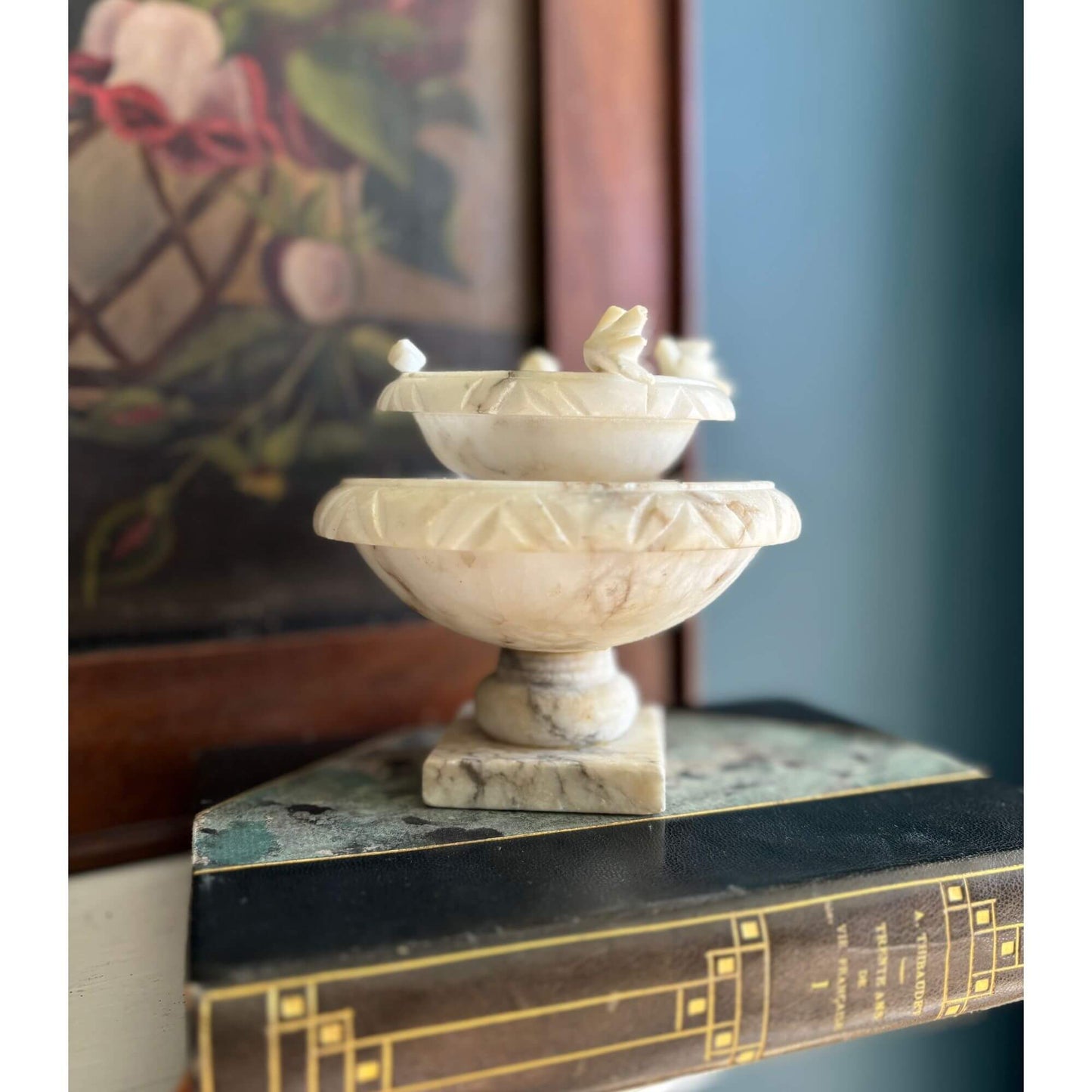 Vintage Alabaster Bird Bath w/ Doves Italian image 6