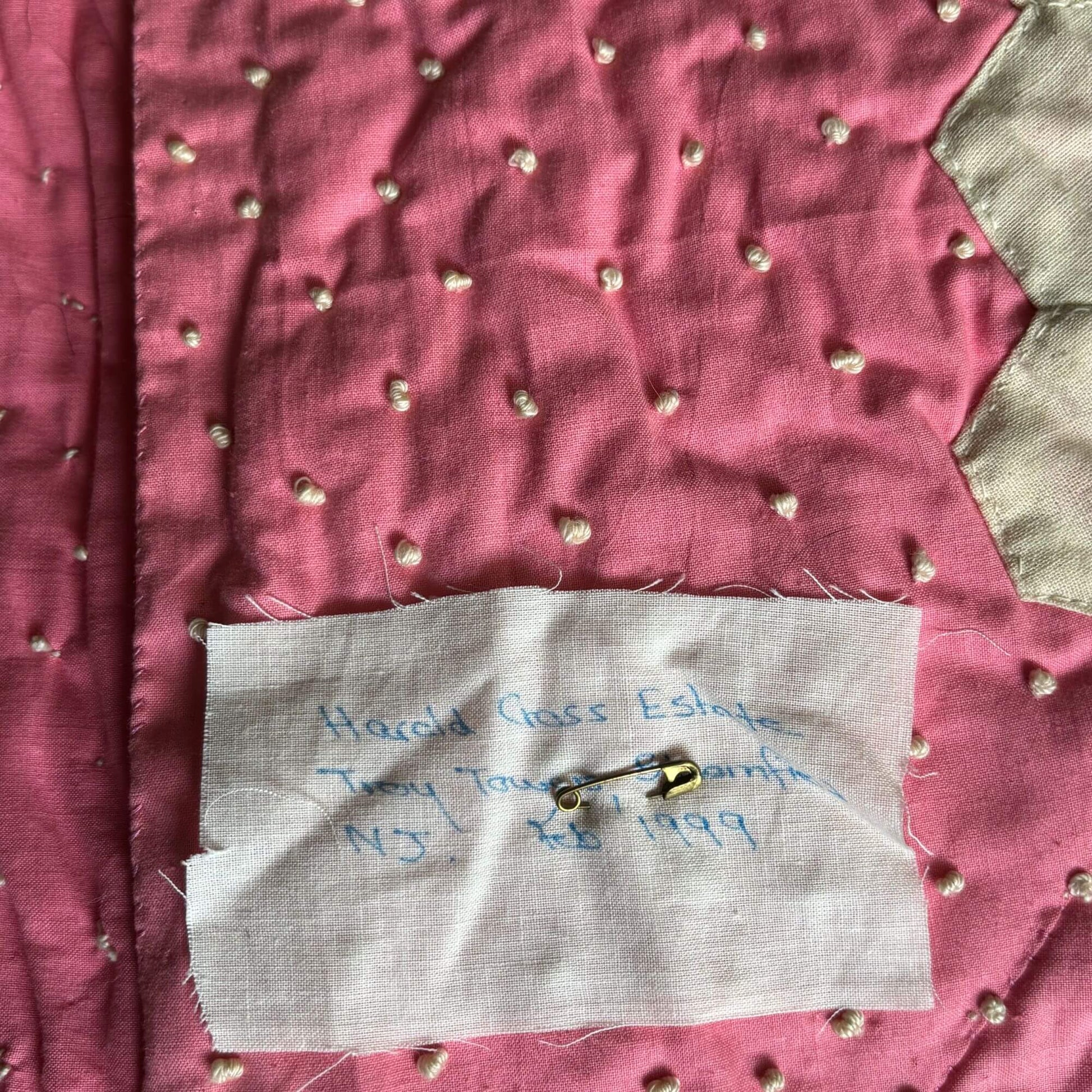 Vintage Grandmothers Flower Garden Comfort Quilt 1940 image 3