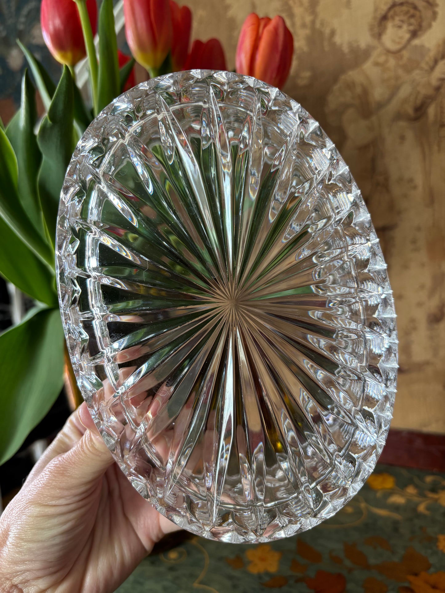 Large Stunning Crystal Lidded Dresser Jar