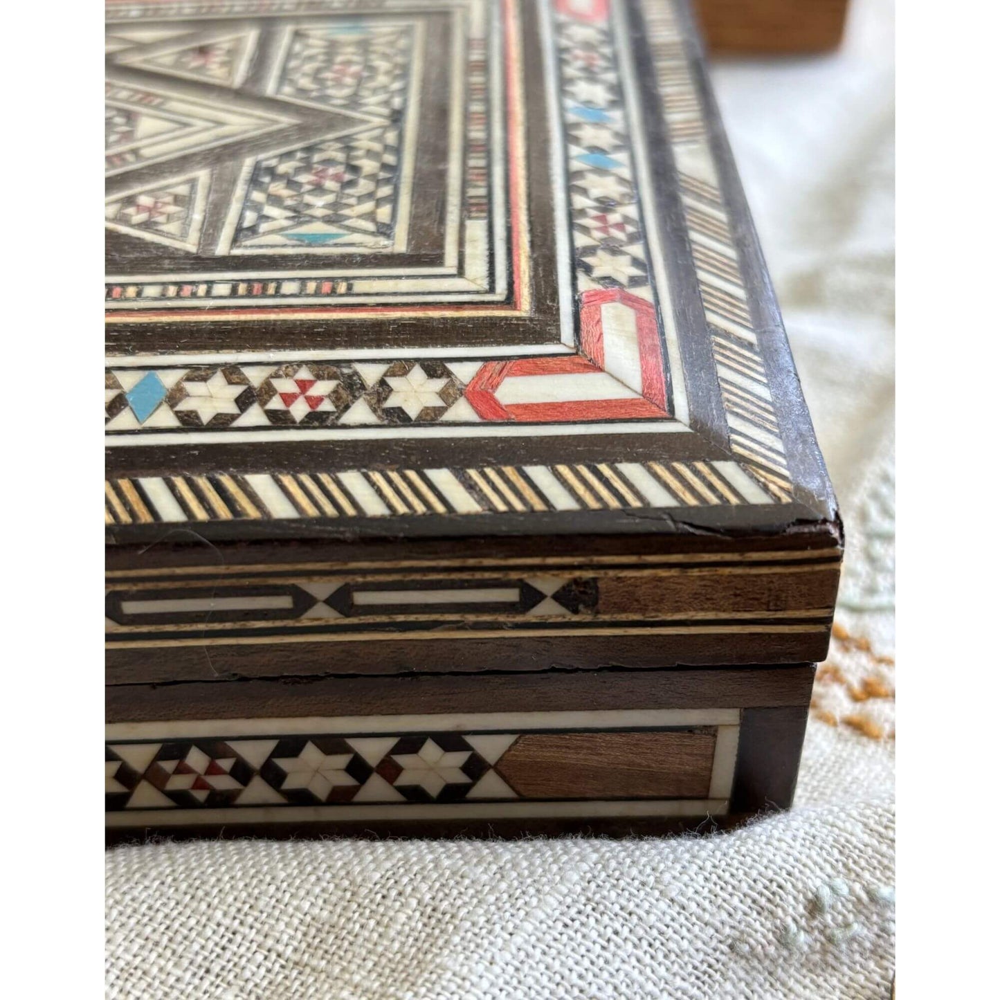 Vintage Inlaid Marquetry Wooden Trinket Box image 1