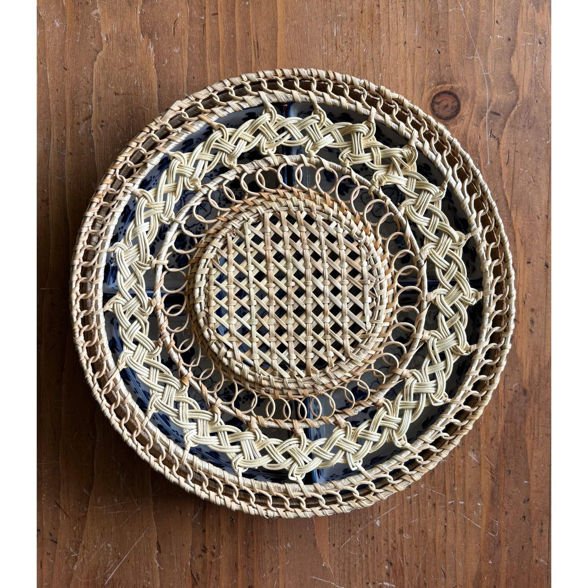 Vintage Blue & White Stoneware Dishes Rattan Wicker Tray image 3