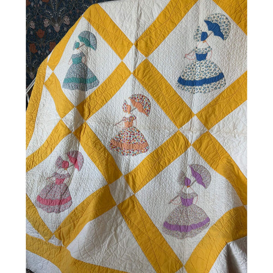 Vintage Colonial Ladies Handmade Quilt 1930's image 0