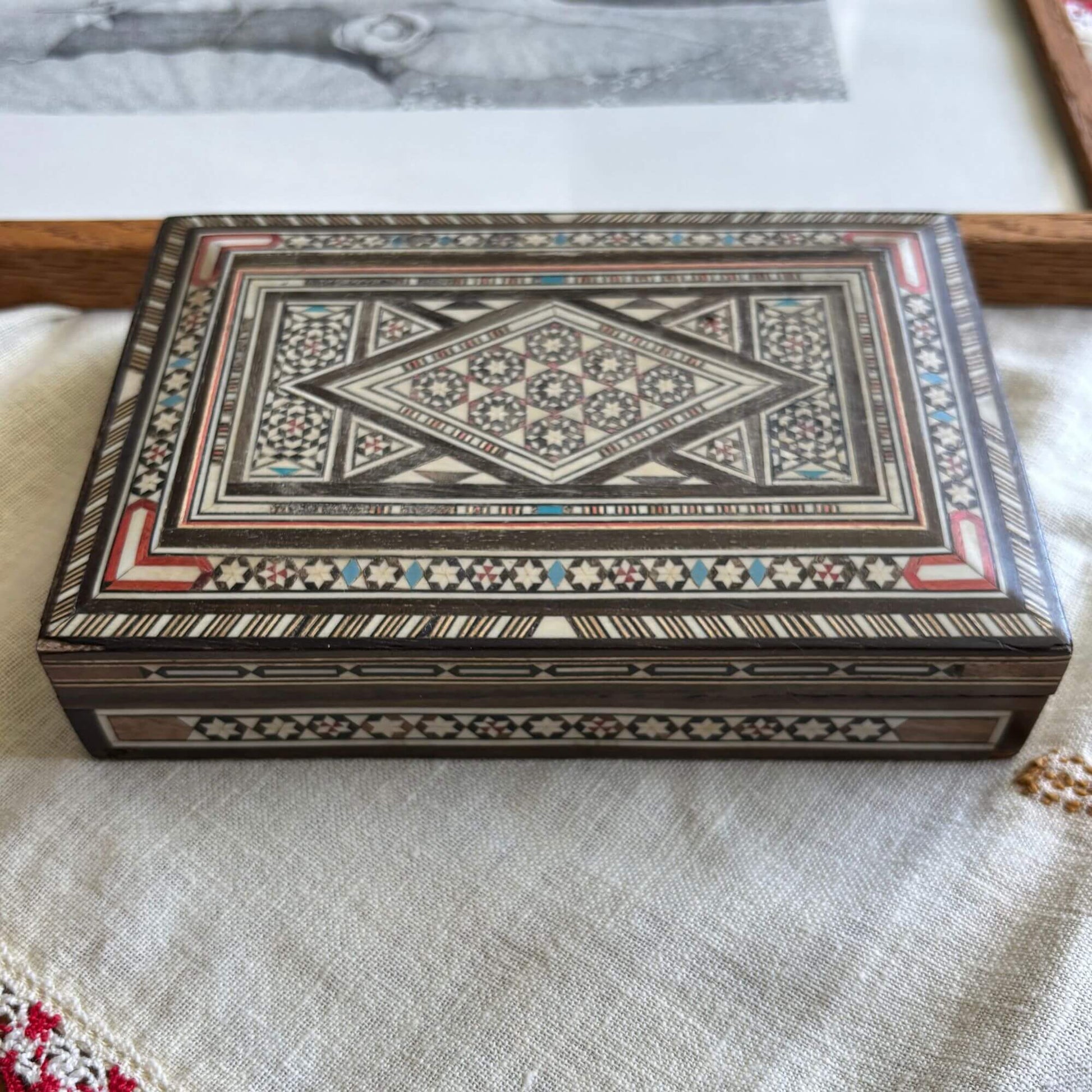 Vintage Inlaid Marquetry Wooden Trinket Box image 2