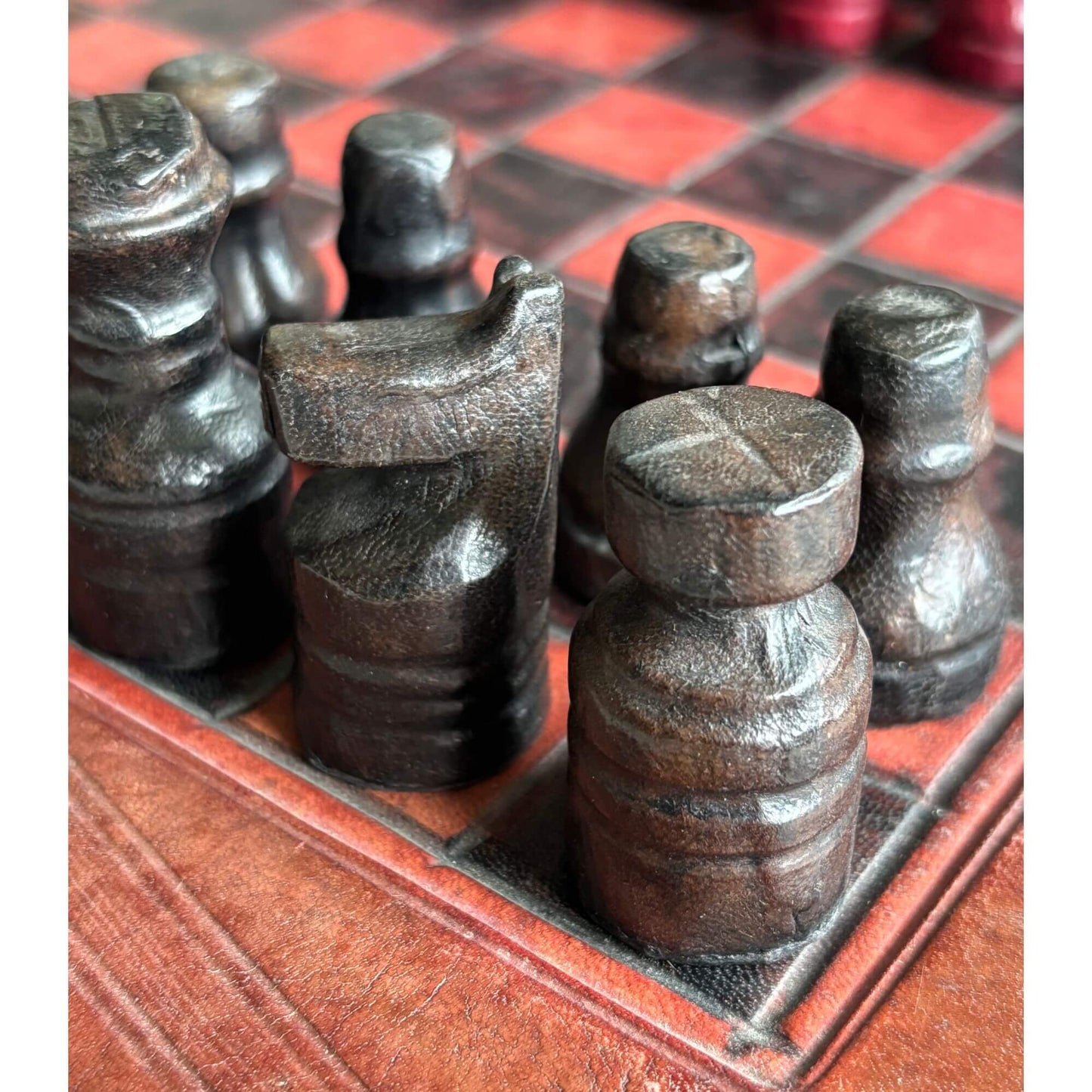 Vintage Hand Tooled Leather Chess Set Burgundy & Black image 3