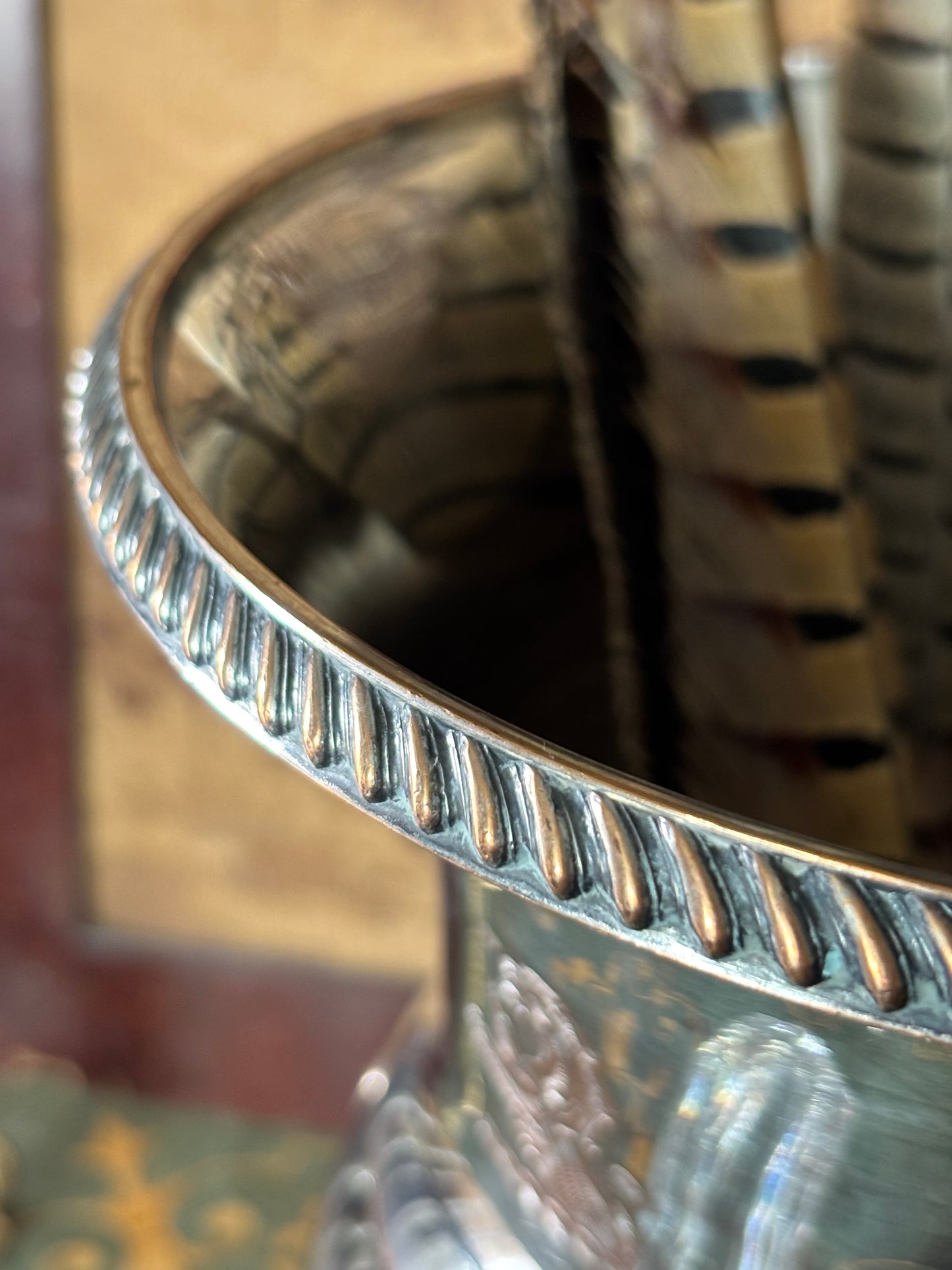 Vintage Sheffield Lion Crest Silver Plate Champagne Bucket