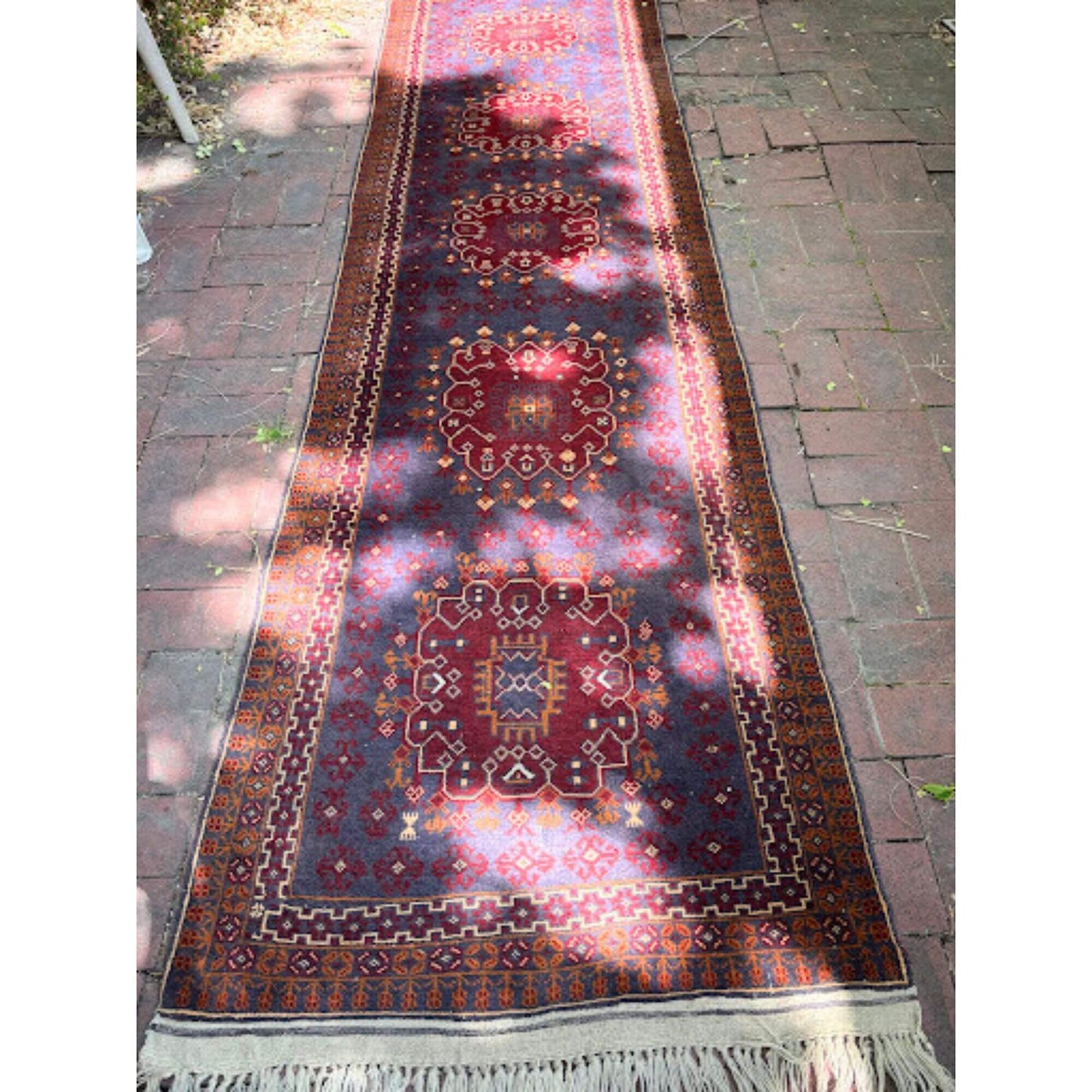 Gorgeous Vintage Wool Rug Runner Measures 2.5' x 9.5' image 5