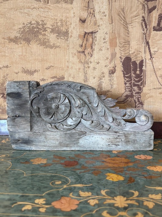 Early Hand Carved Architectural Salvage Wood Piece Sculpture