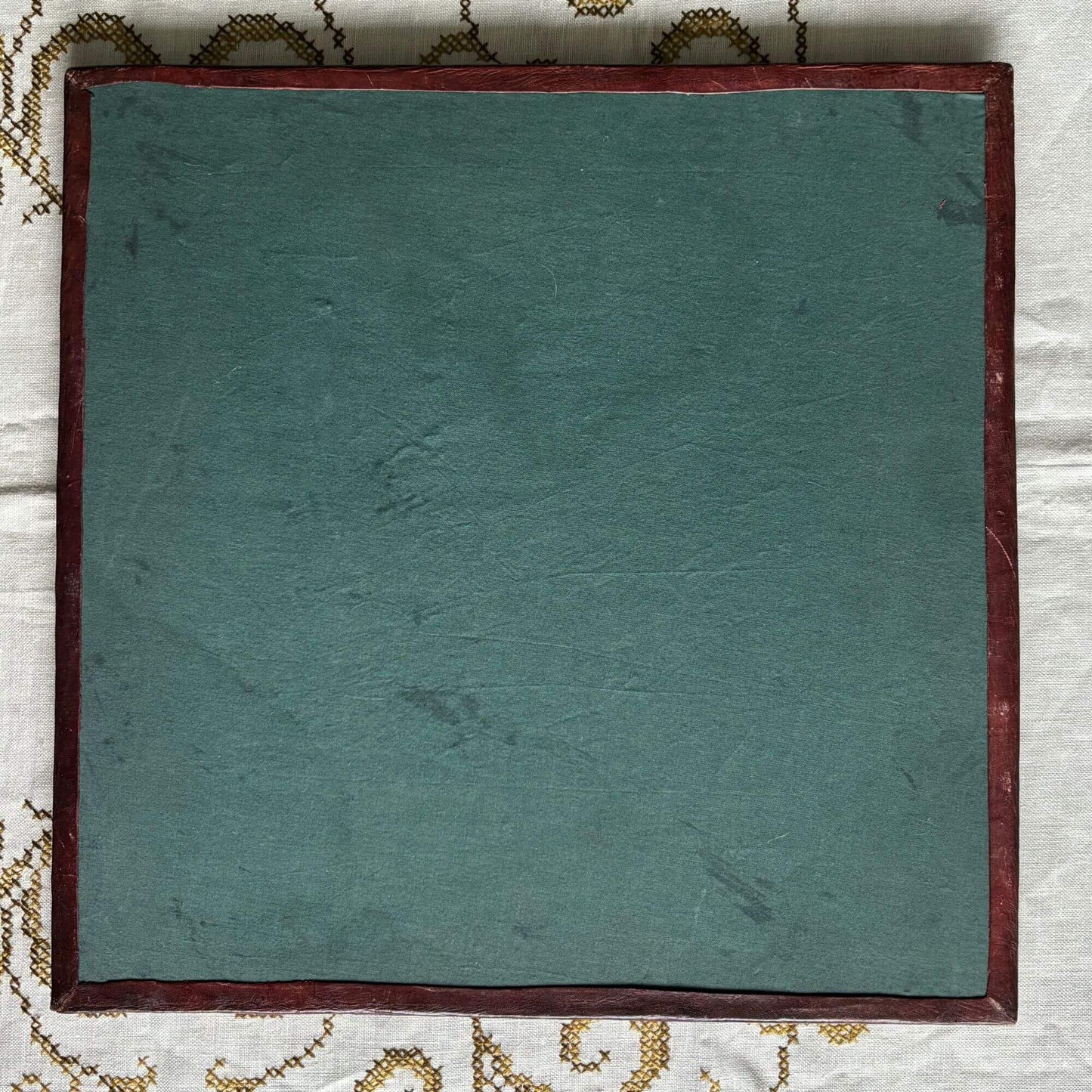 Vintage Hand Tooled Leather Chess Set Burgundy & Black image 13