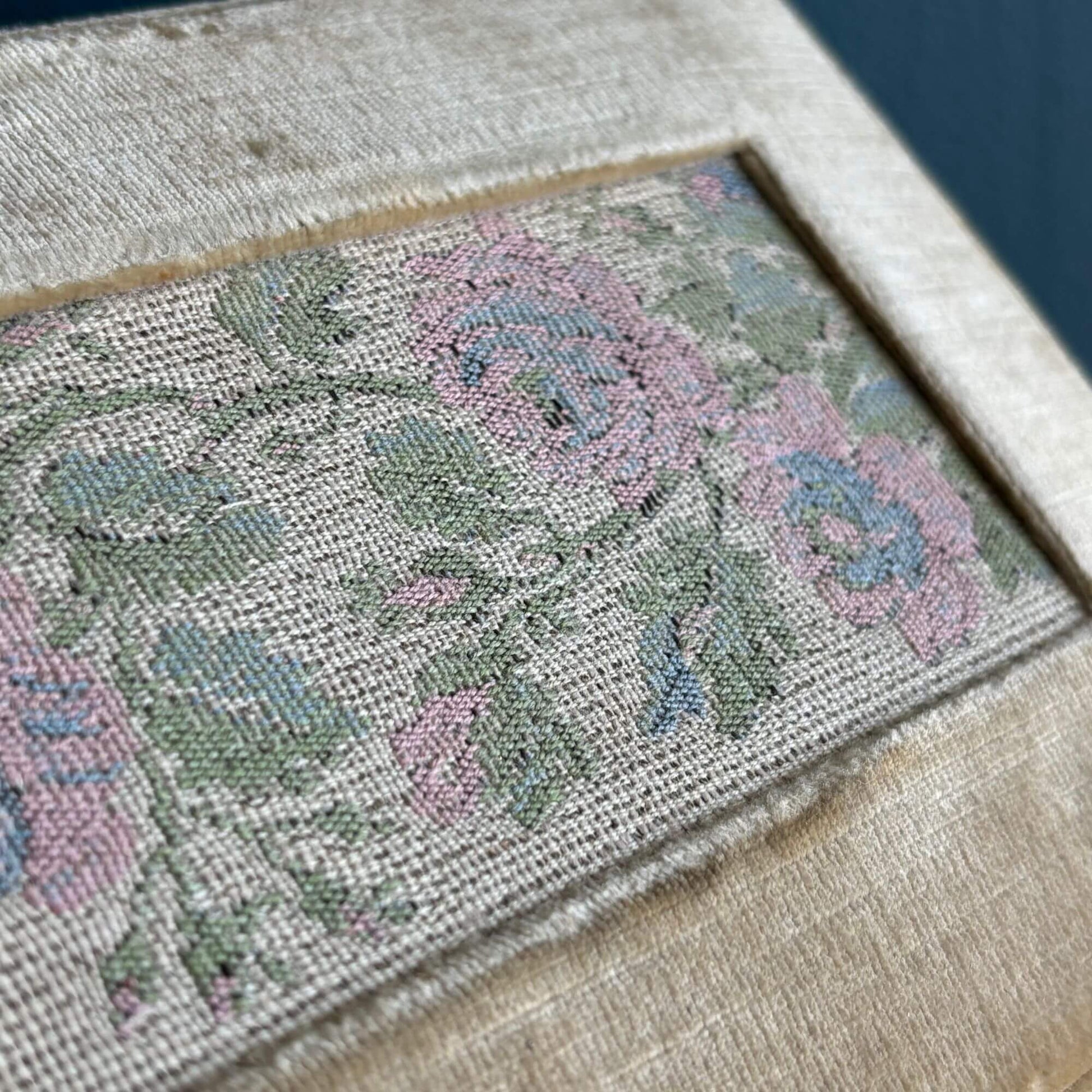 Vintage Italian Tapestry & Champagne Velvet Keepsake Box image 9