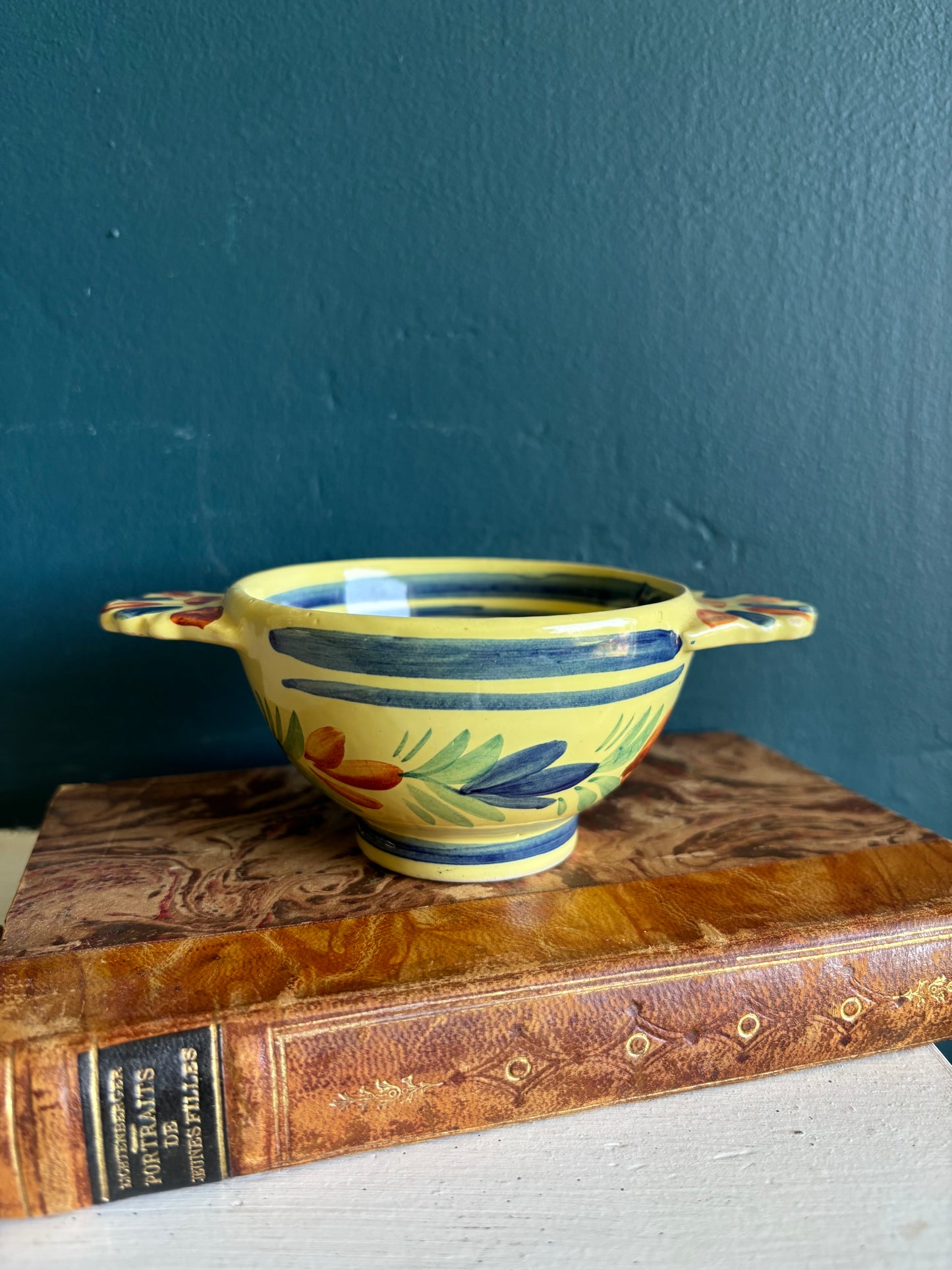 Vintage Hand Painted French Faience Quimper Lug Handled Bowl