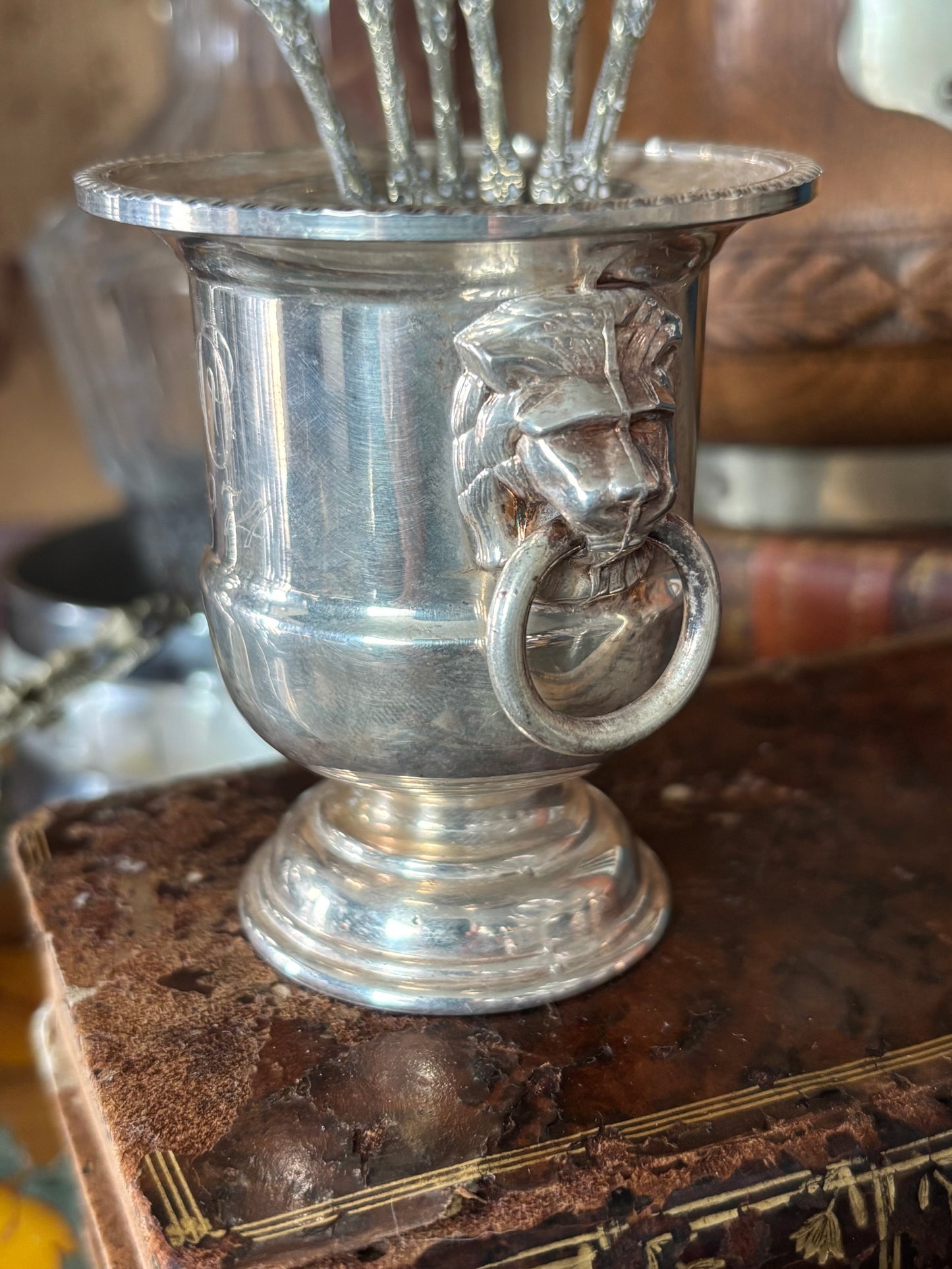 Vintage Sheffield English Silver Lion Head Handled Mini Trophy Urn Match Holder