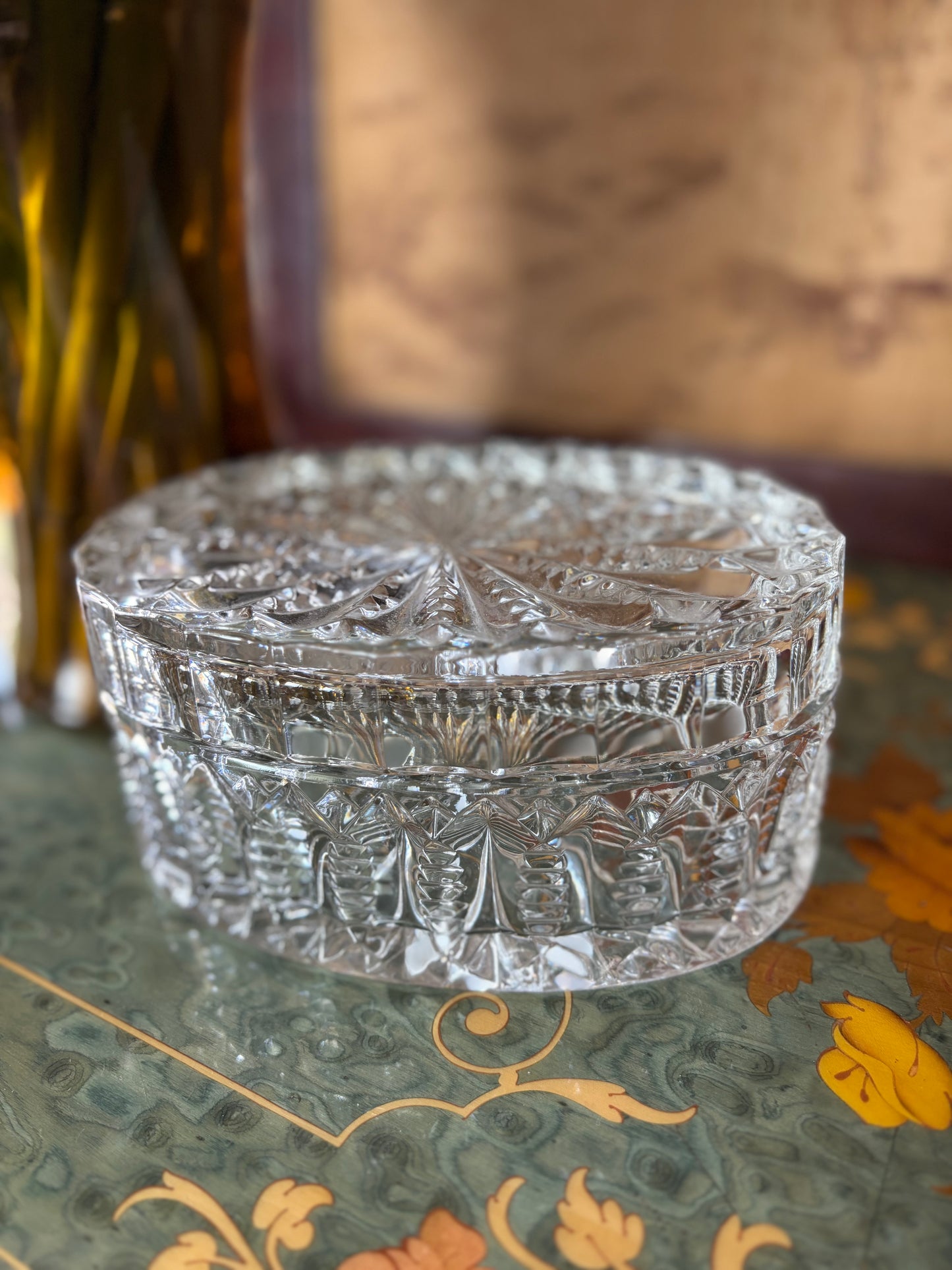 Large Stunning Crystal Lidded Dresser Jar