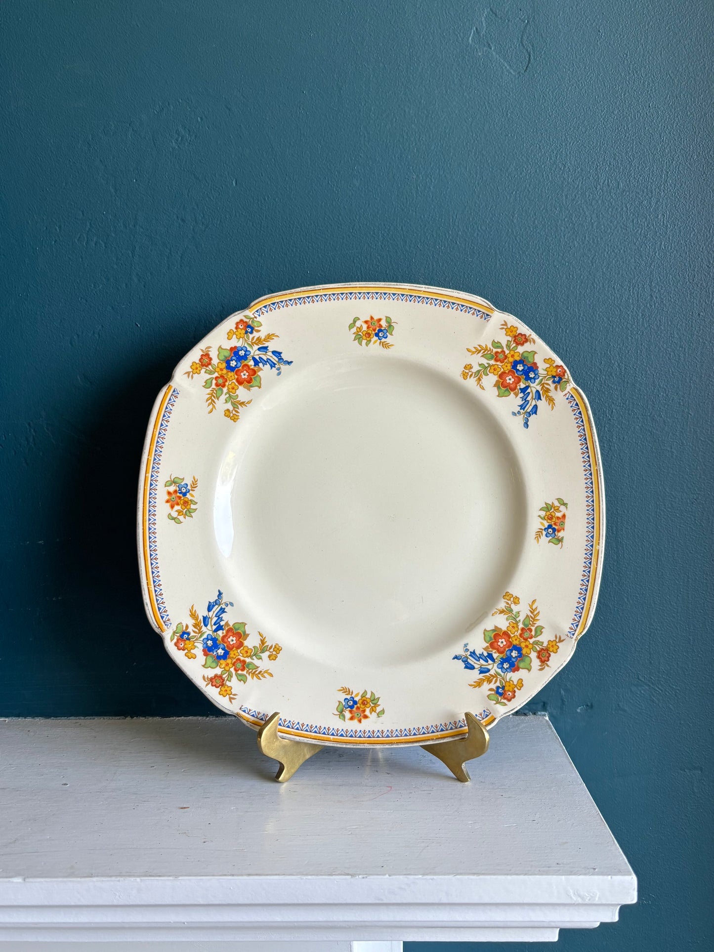 1920's-1930's Dinner Plate Royal Cameronian by John Maddock & Sons 10"