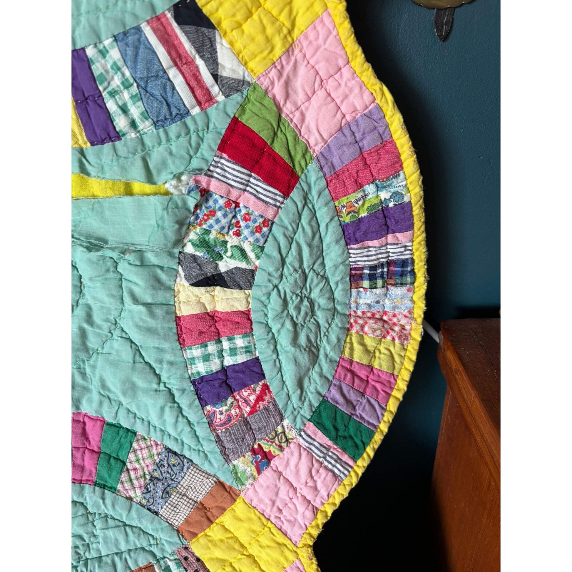 Vintage Double Wedding Ring Handmade Quilt image 3