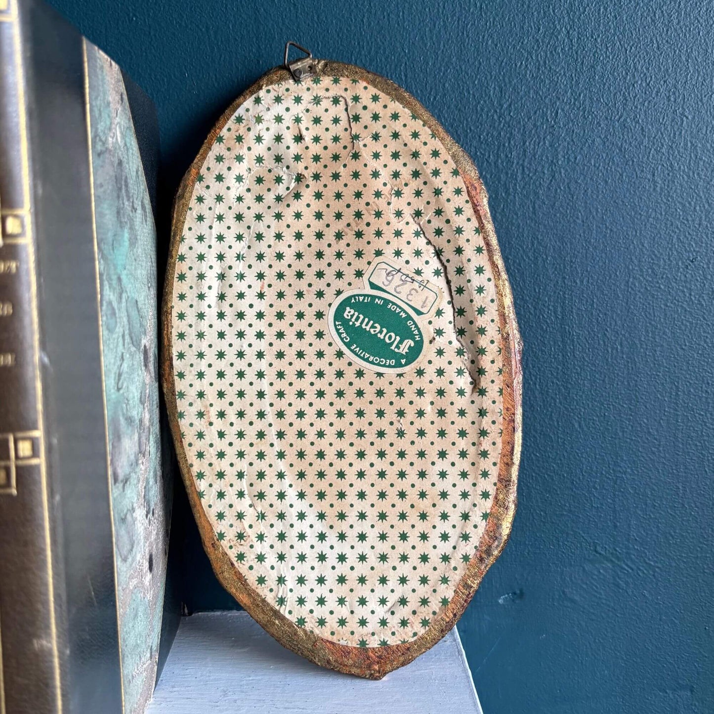 Vintage Hand Made Florentine Wooden Gilt Oval Frame image 4