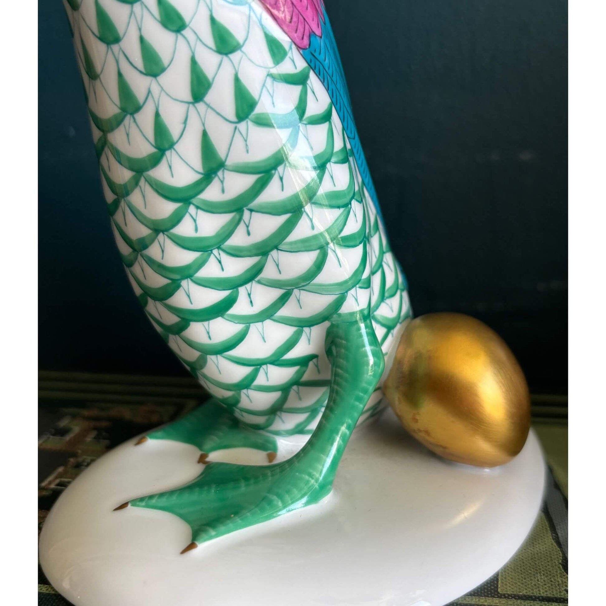 Large Herend Green Fishnet Goose figurine with Golden Egg 7.5" image 5