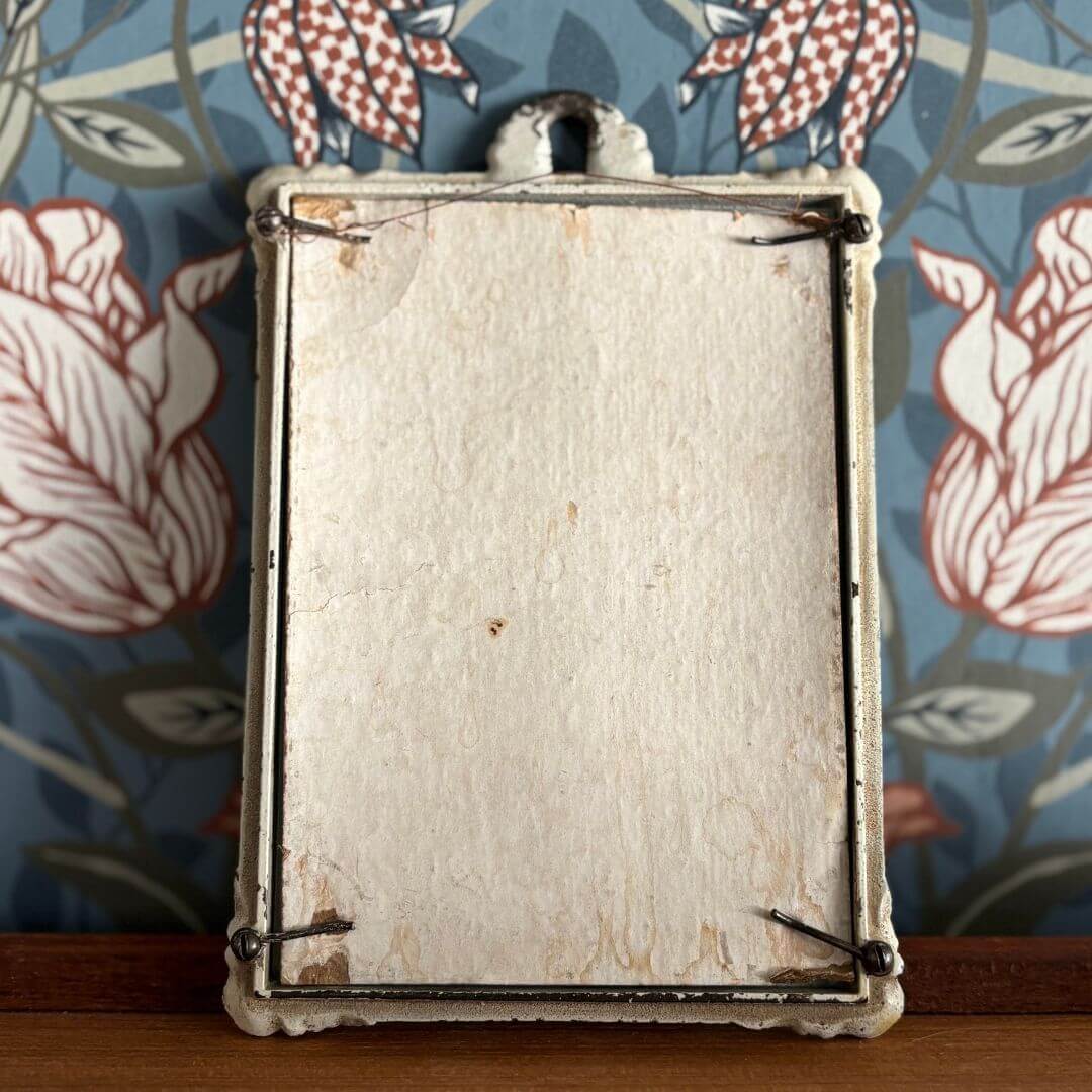 Antique Cast Iron Cream Floral Frame 4 x 6" - Image 4