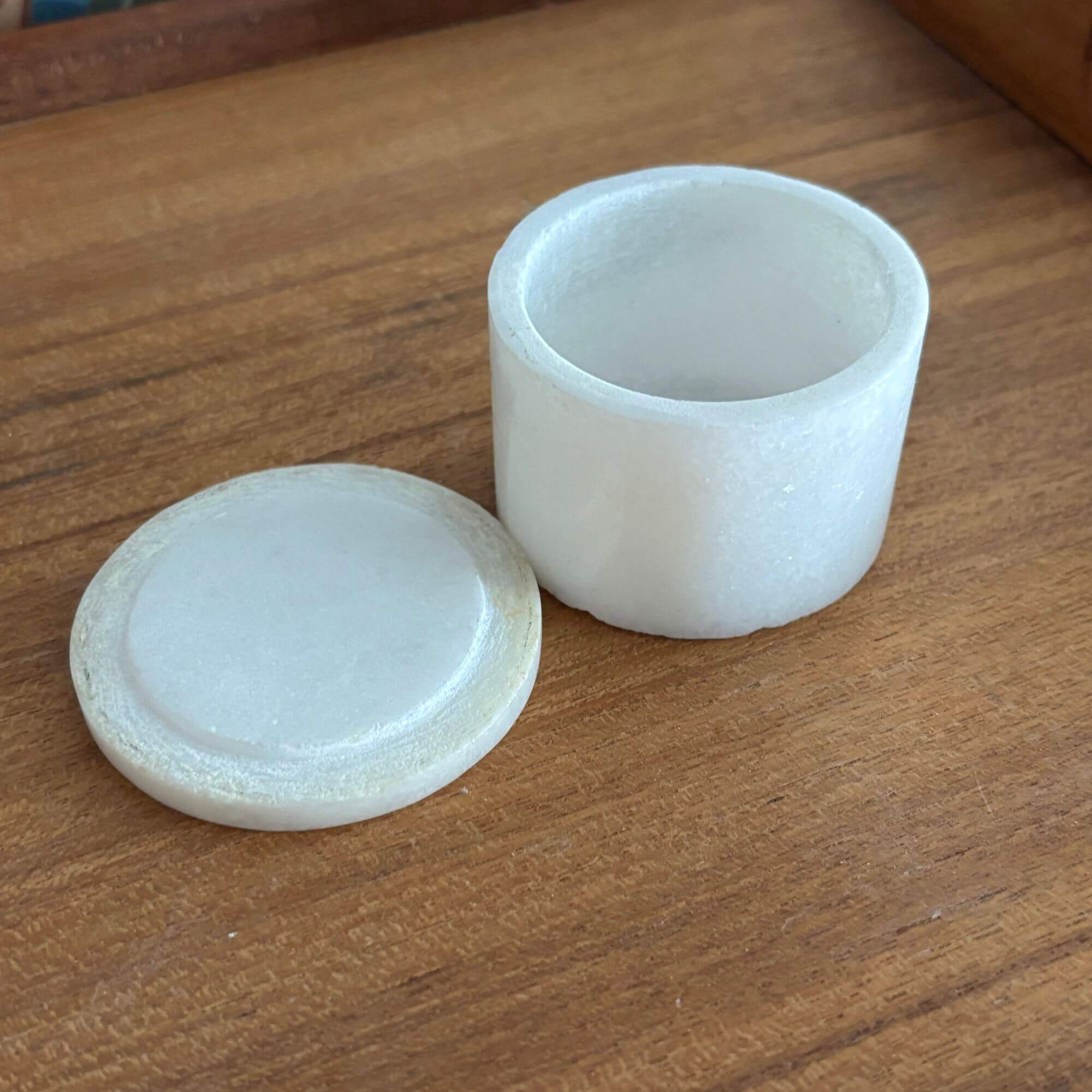 White Soapstone Semi-Precious Stone Inlay Small Jar - Image 3