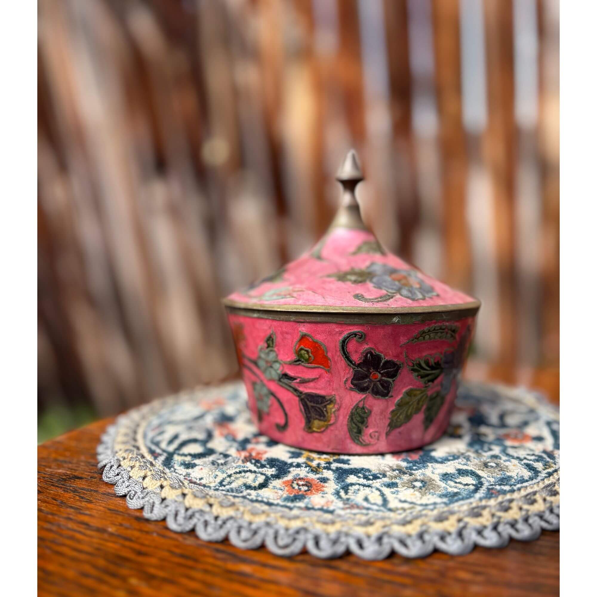 Vintage Enamel Brass Jar Pinks & Reds - Image 4