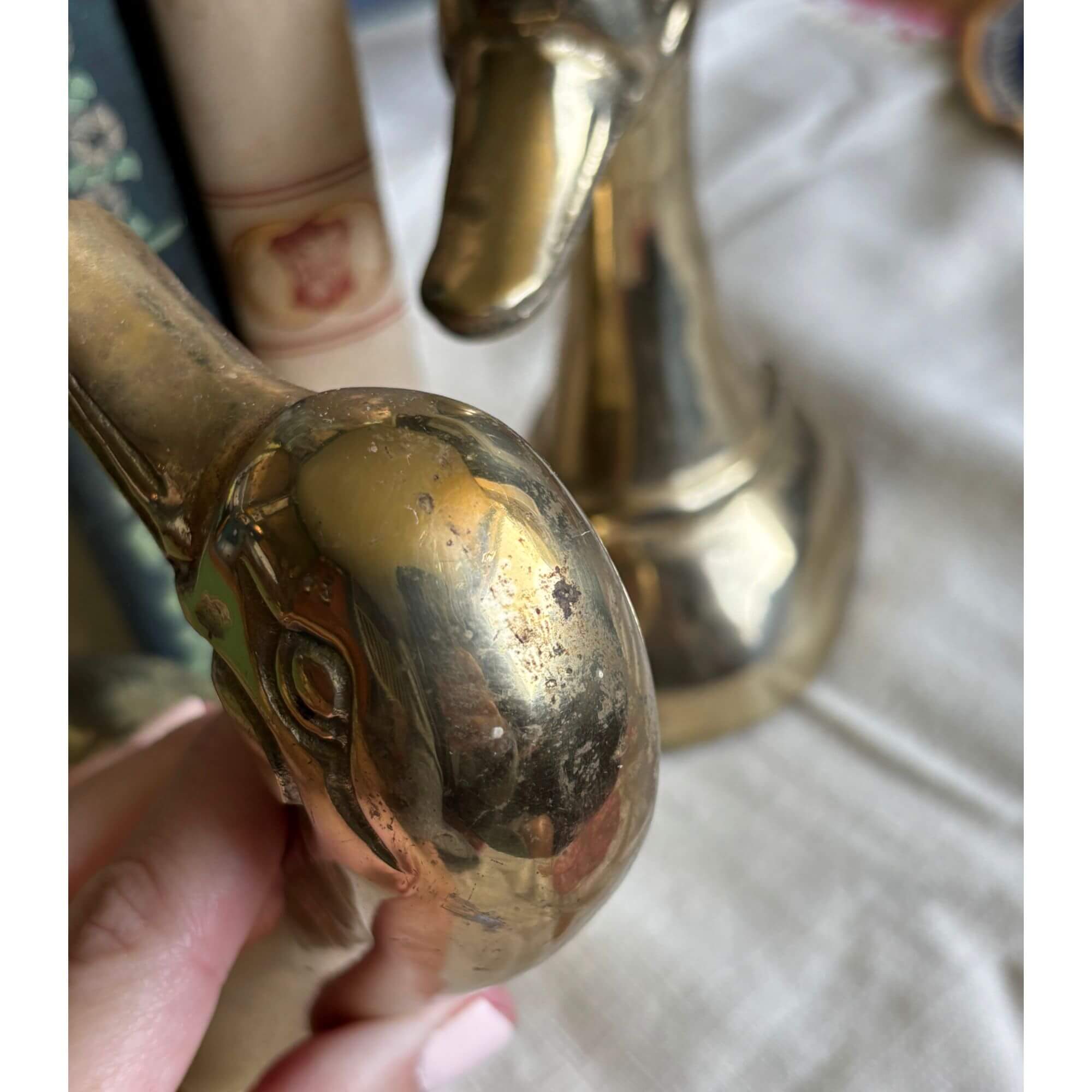 Lovely Pair of Vintage Brass Duck Head Bookends - Image 5