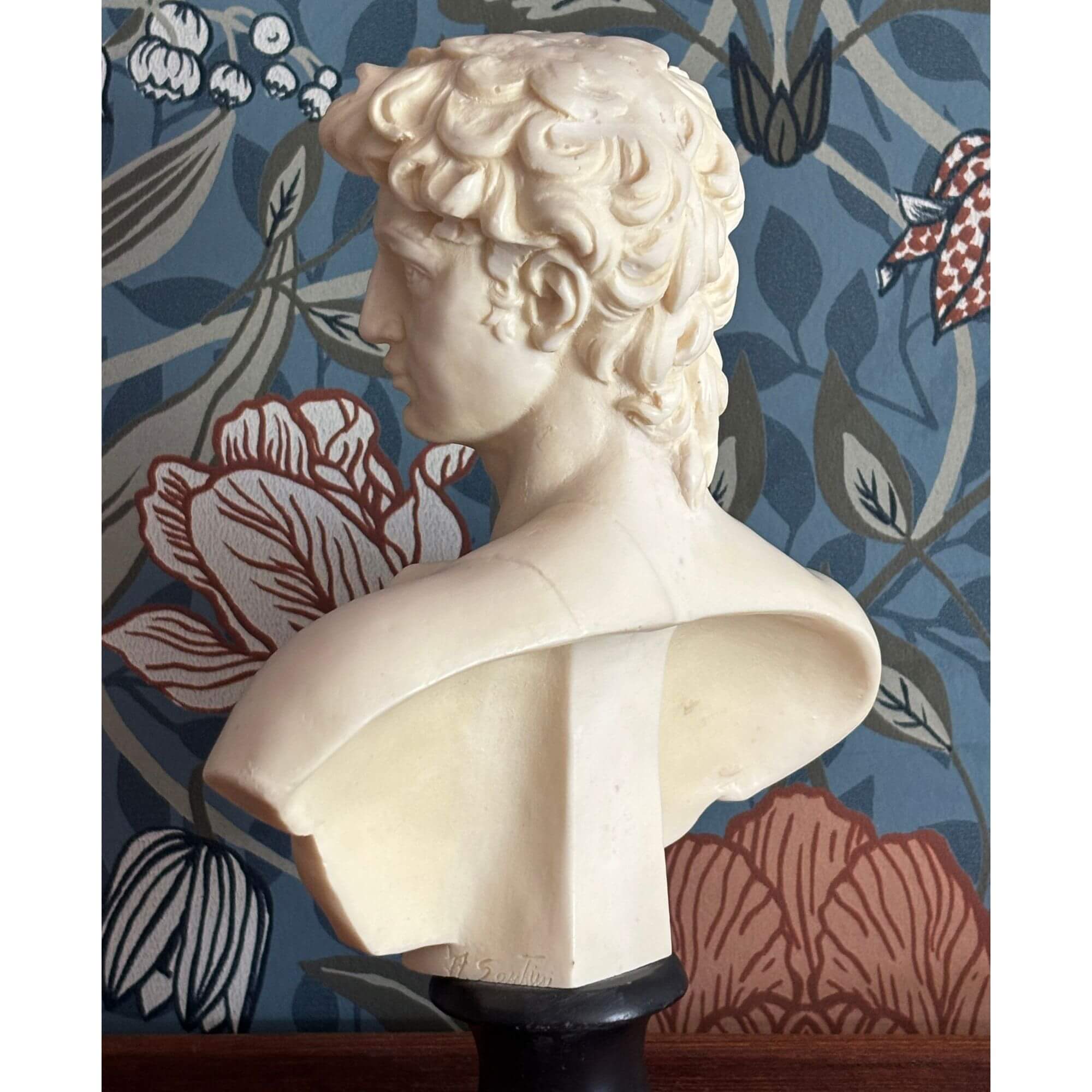 vintage alabaster bust