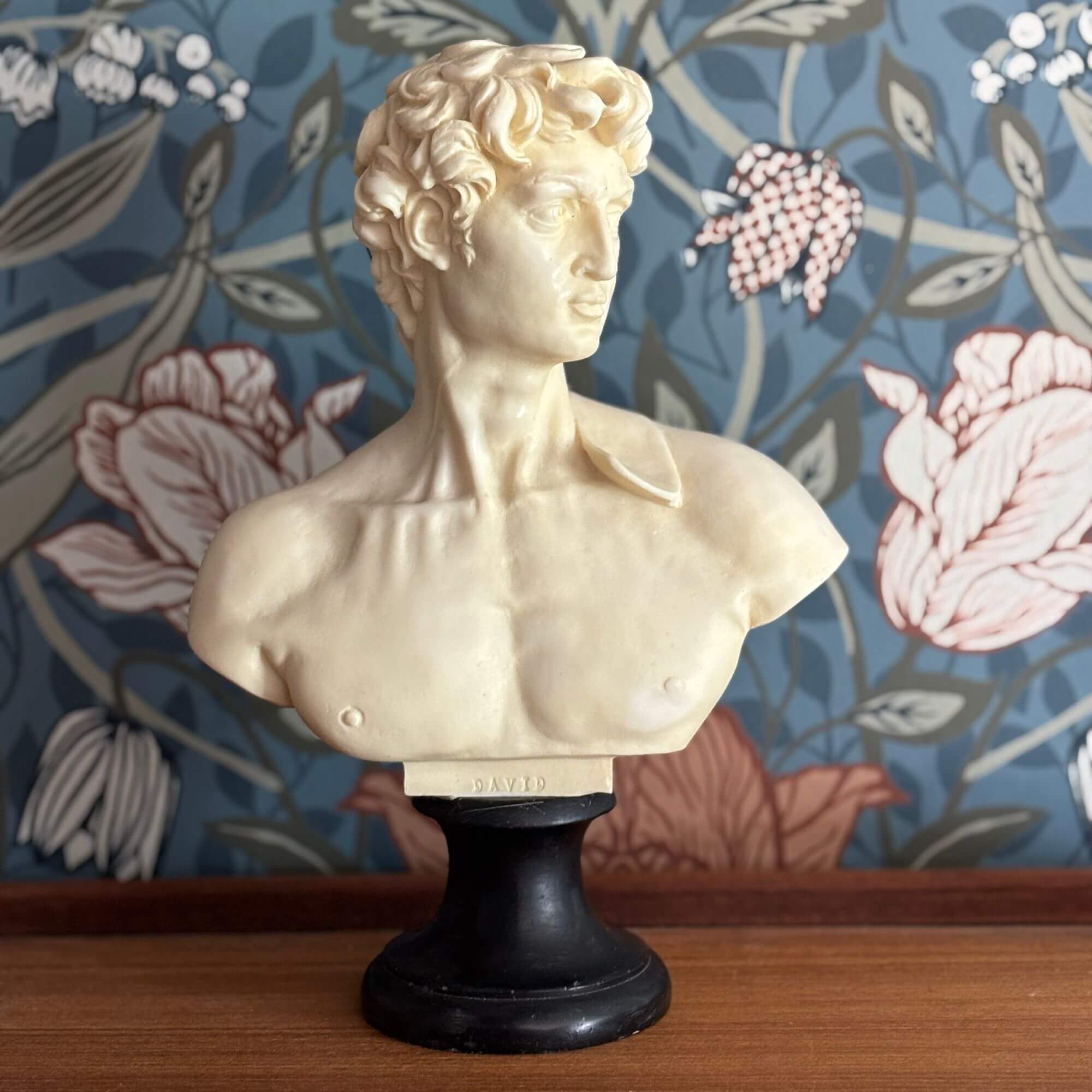 vintage alabaster bust
