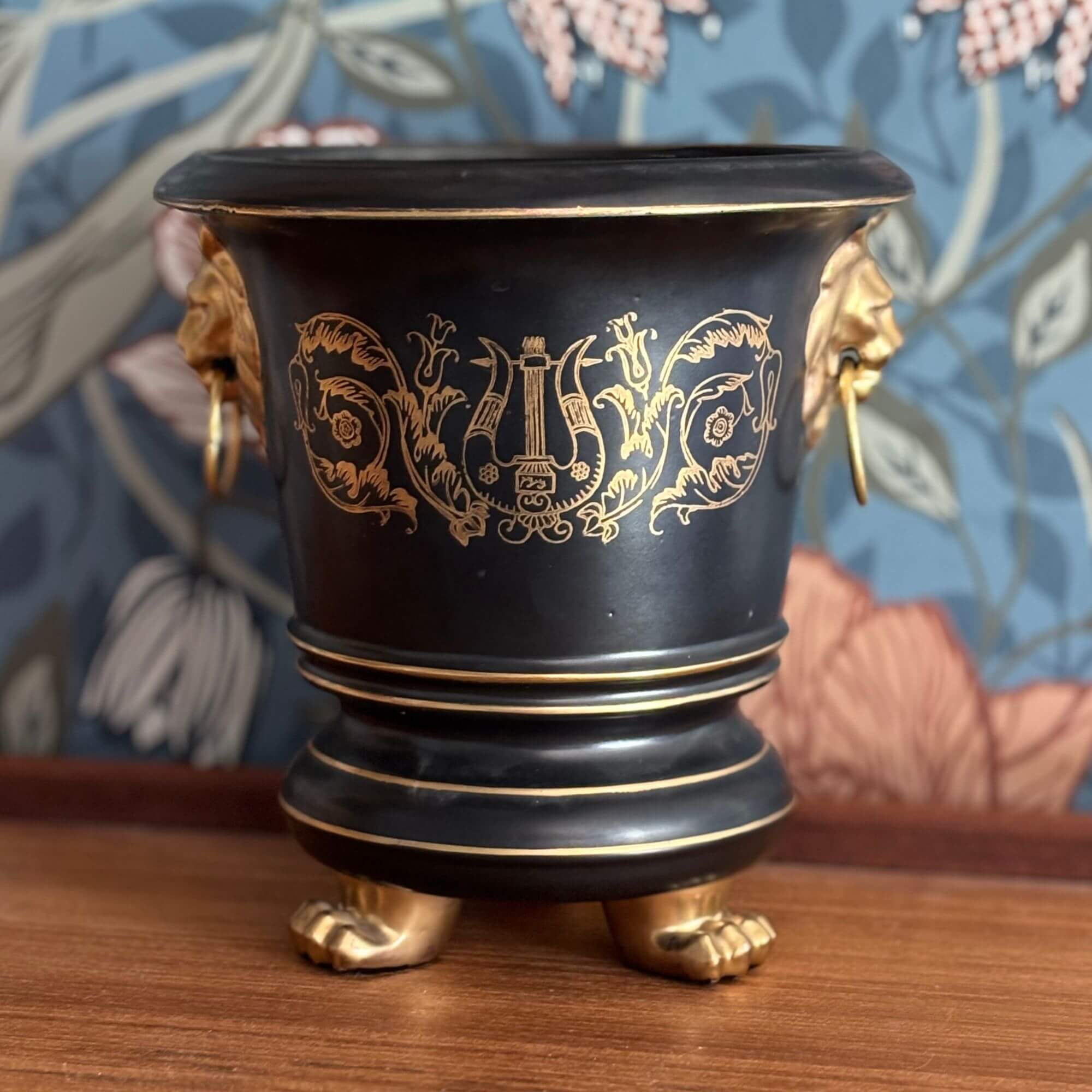 vintage black & gold cachepot